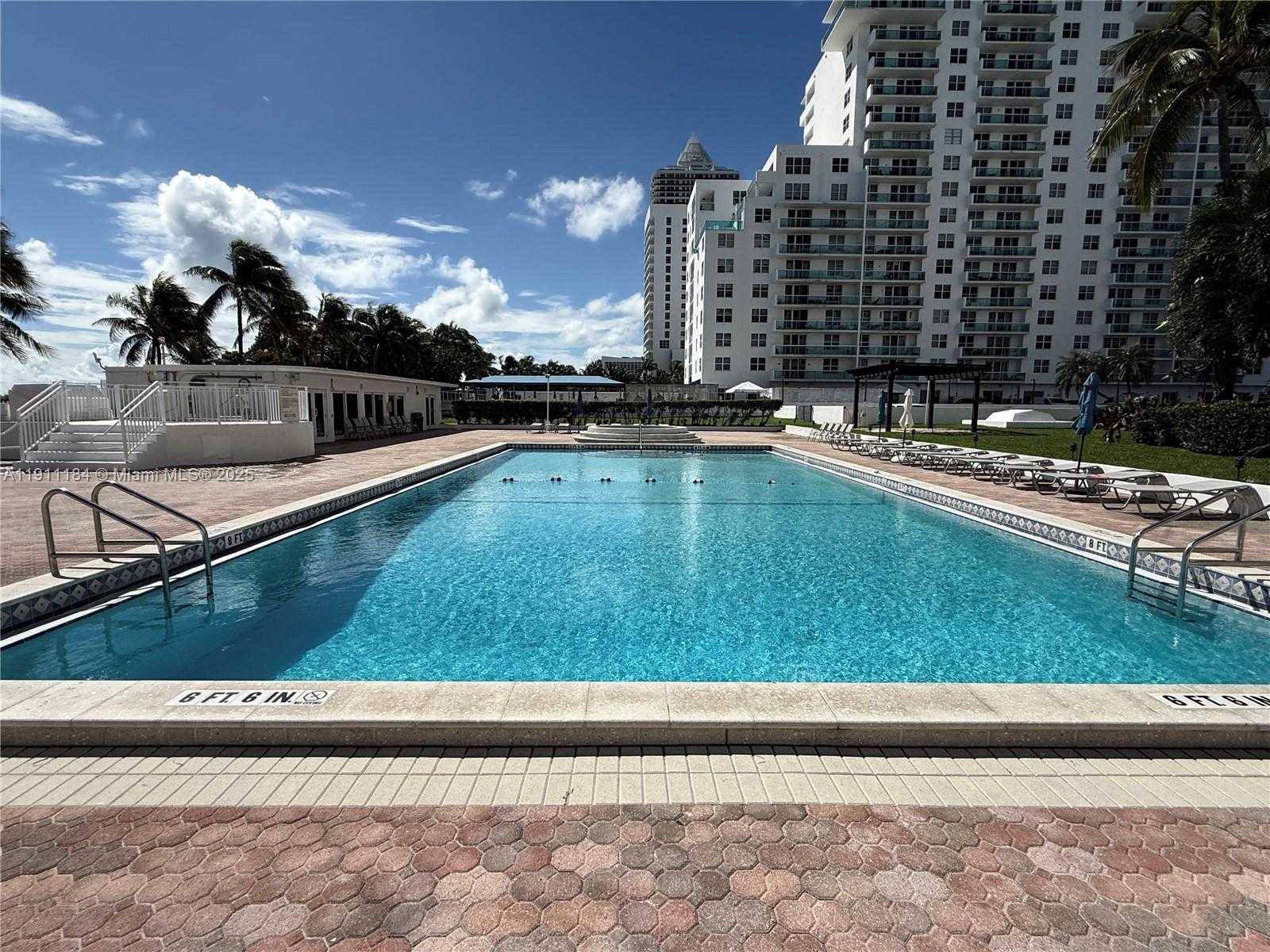 Small Image of 5005 COLLINS AVE #823, Miami Beach Number 23