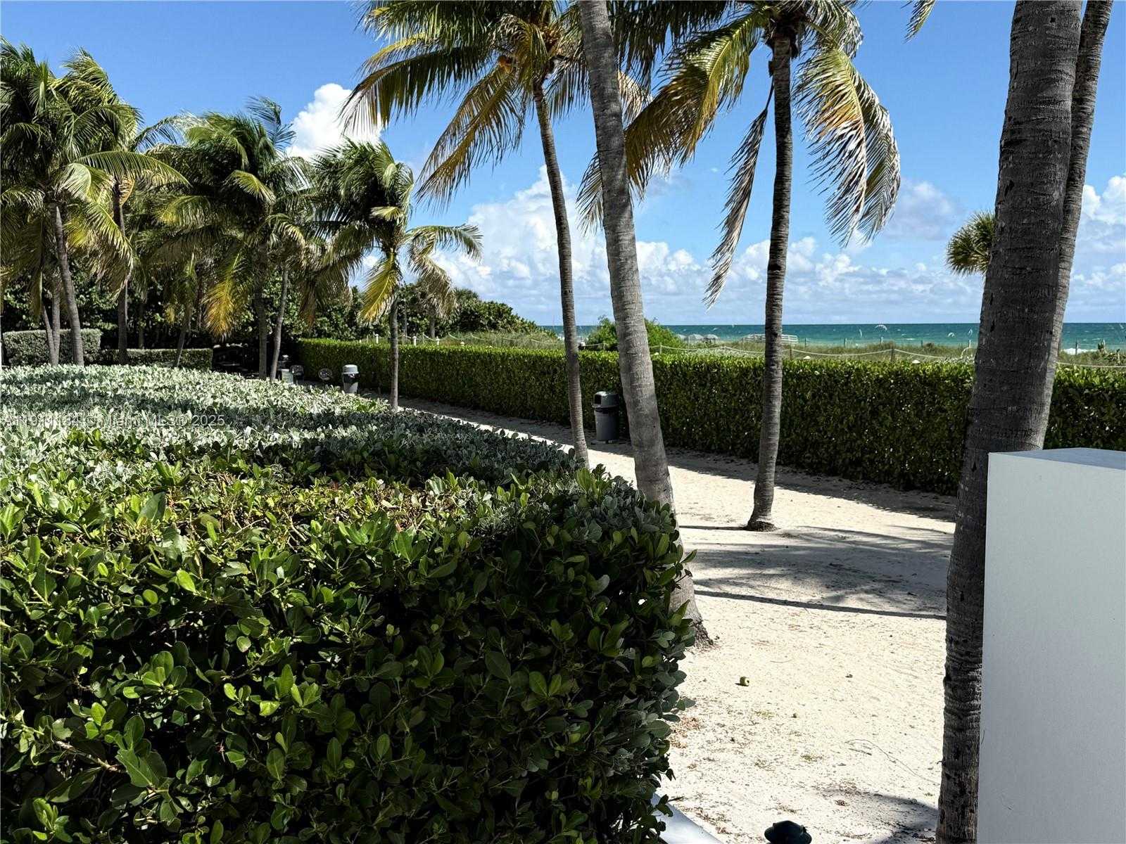 Small Image of 5005 COLLINS AVE #823, Miami Beach Number 31