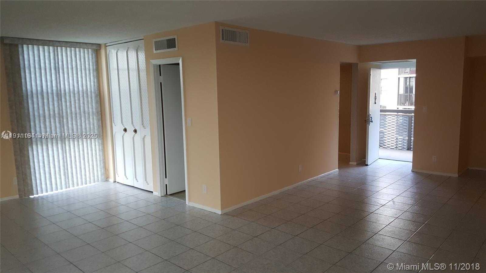 Small Image of 3401 NORTH COUNTRY CLUB DR #412, Aventura Number 29