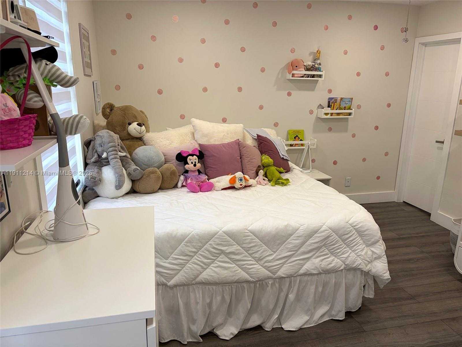 Small Image of 3690 NORTH EAST 167TH ST #34, North Miami Beach Number 14