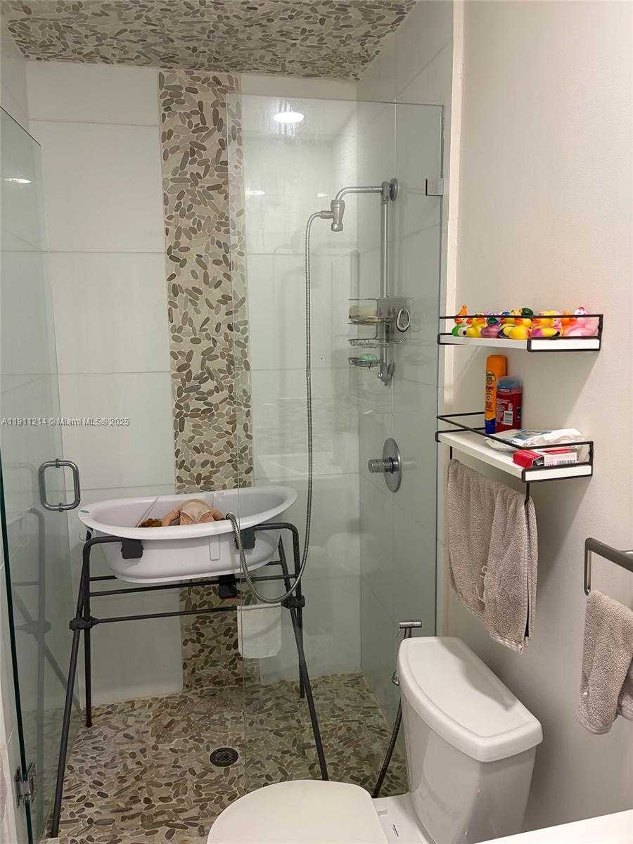 Small Image of 3690 NORTH EAST 167TH ST #34, North Miami Beach Number 16