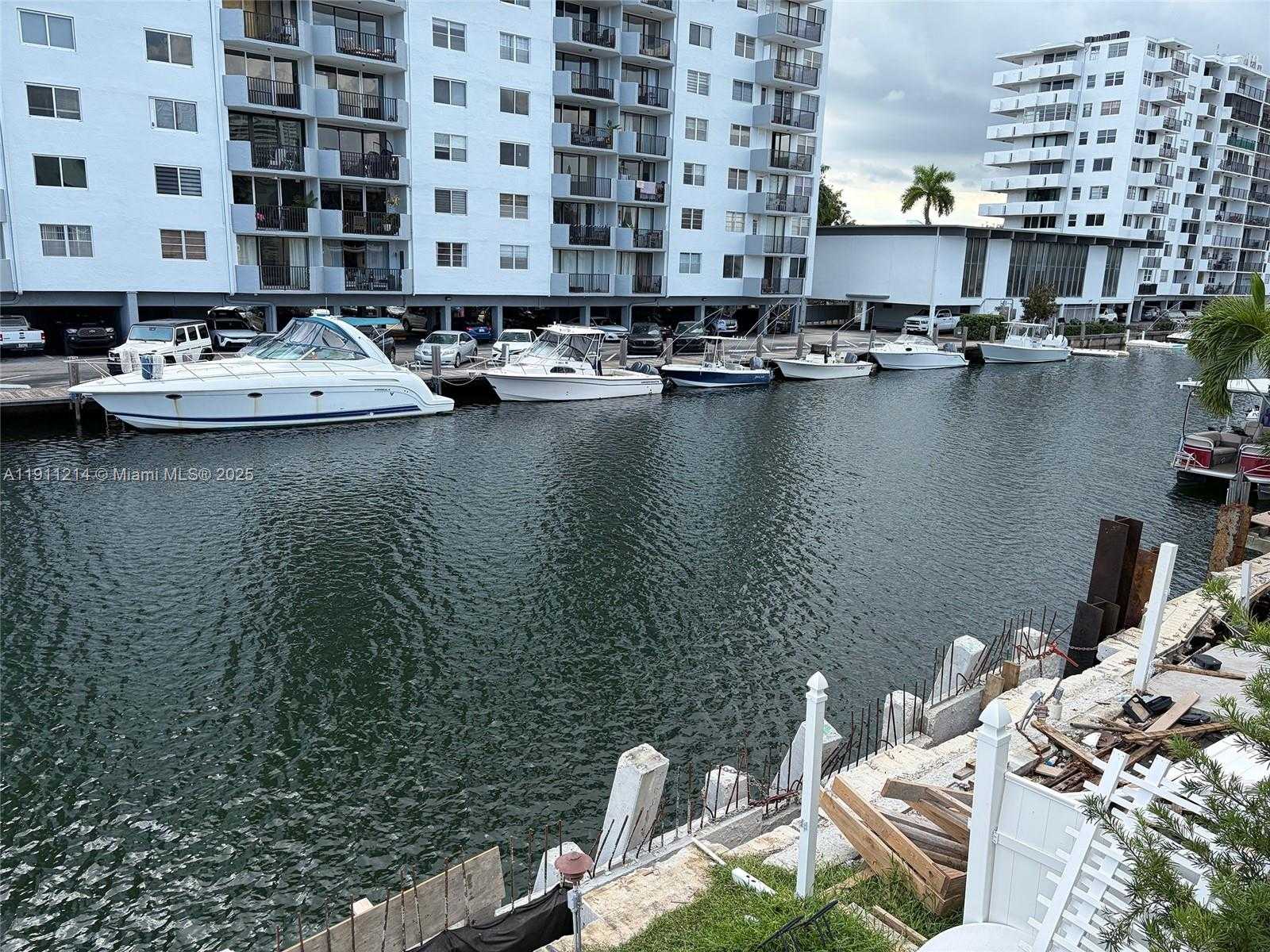 Small Image of 3690 NORTH EAST 167TH ST #34, North Miami Beach Number 18