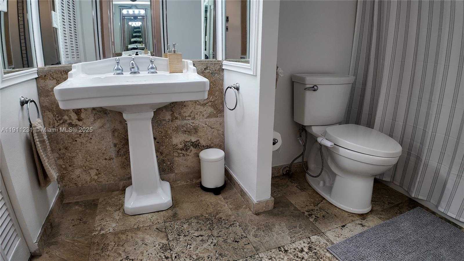 Small Image of 100 LINCOLN RD #1515, Miami Beach Number 15