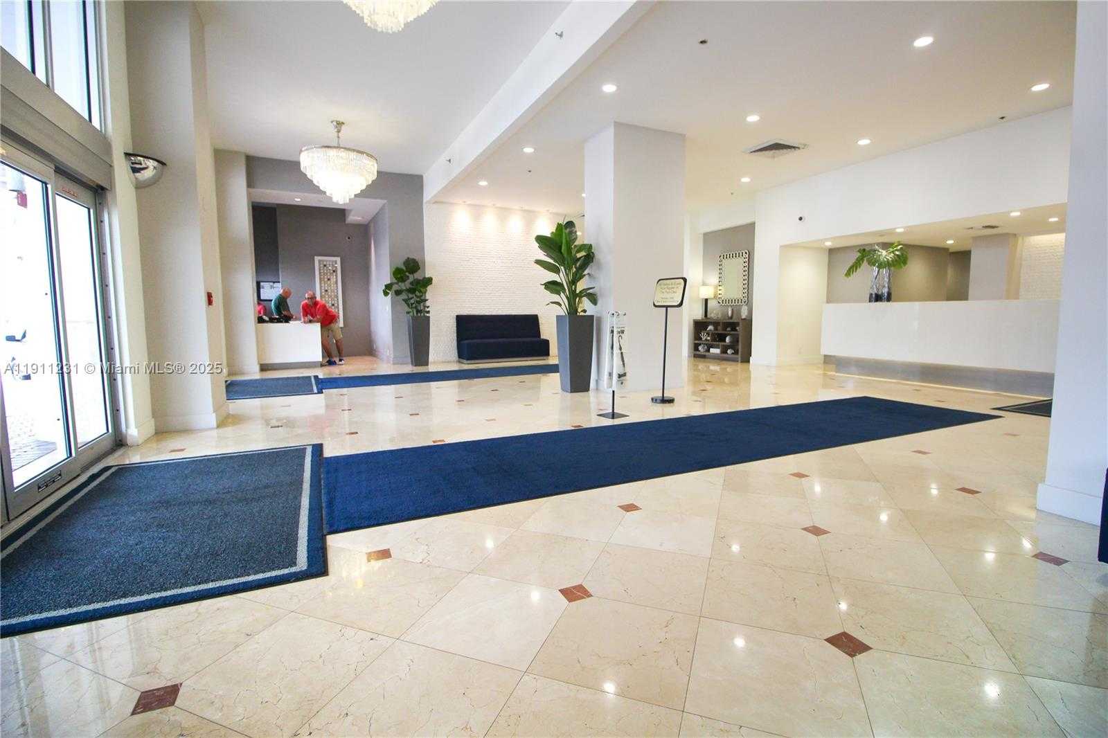 Small Image of 100 LINCOLN RD #1515, Miami Beach Number 25