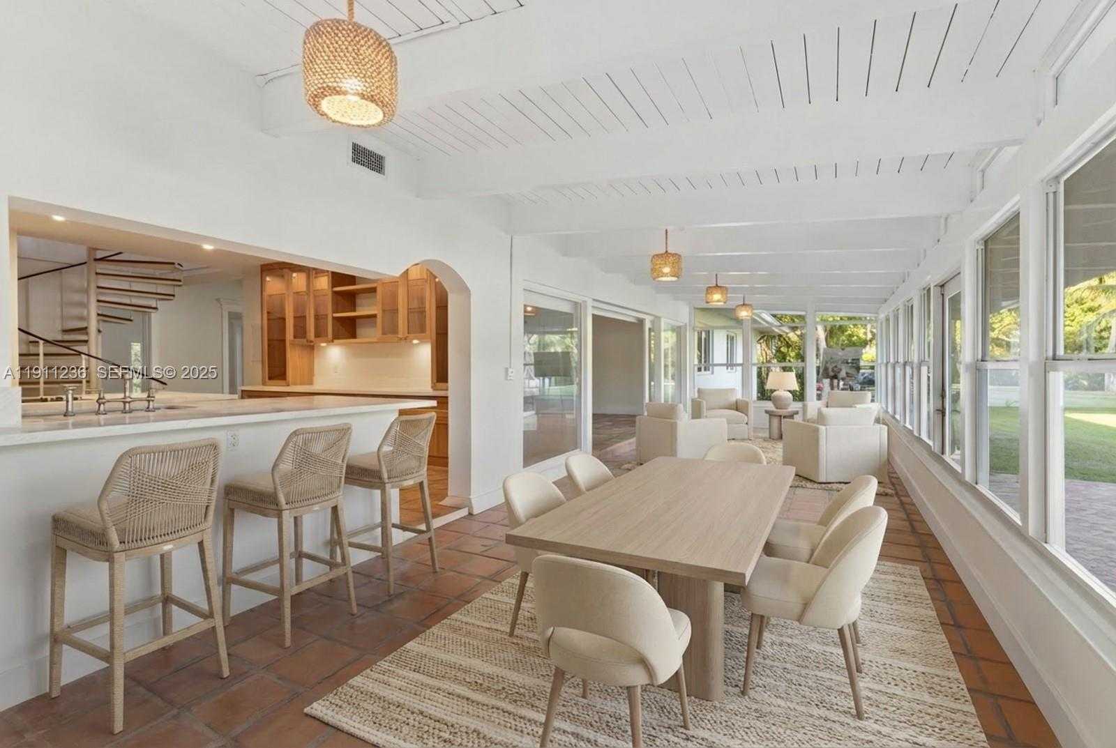 Small Image of 4 HARBOR PT, Key Biscayne Number 10