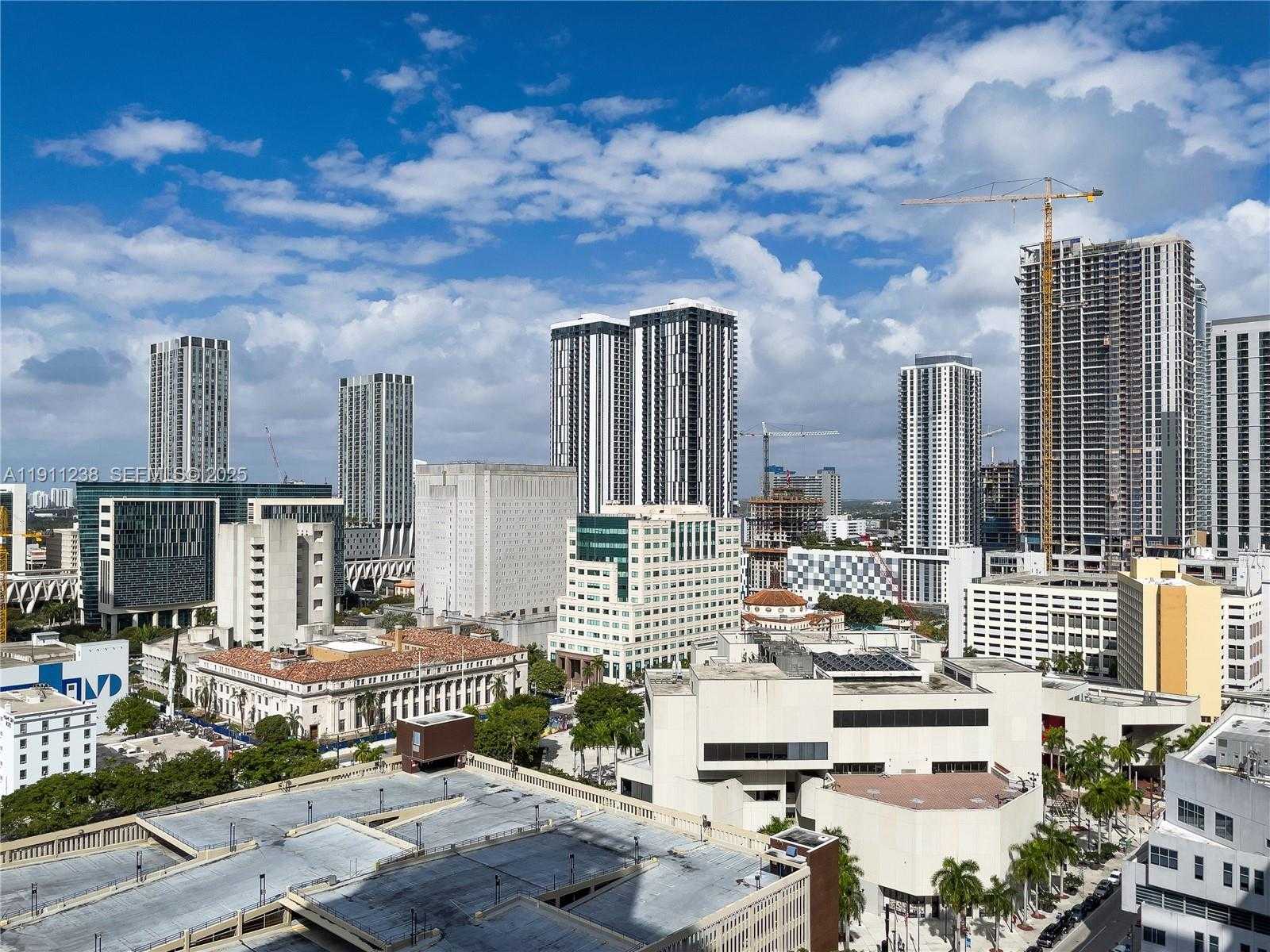 Small Image of 133 NORTH EAST 2ND AVE #2905, Miami Number 17