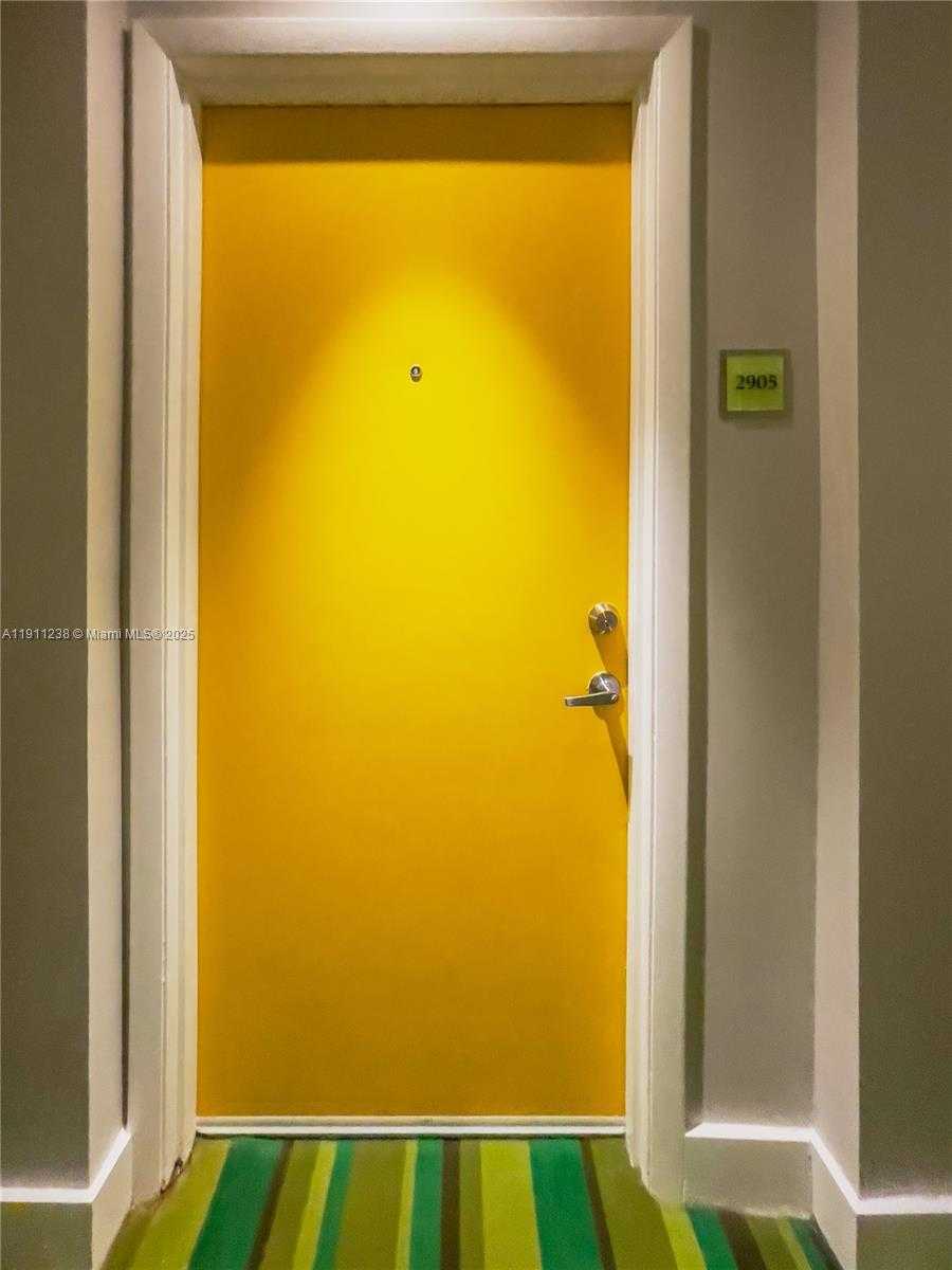 Small Image of 133 NORTH EAST 2ND AVE #2905, Miami Number 9