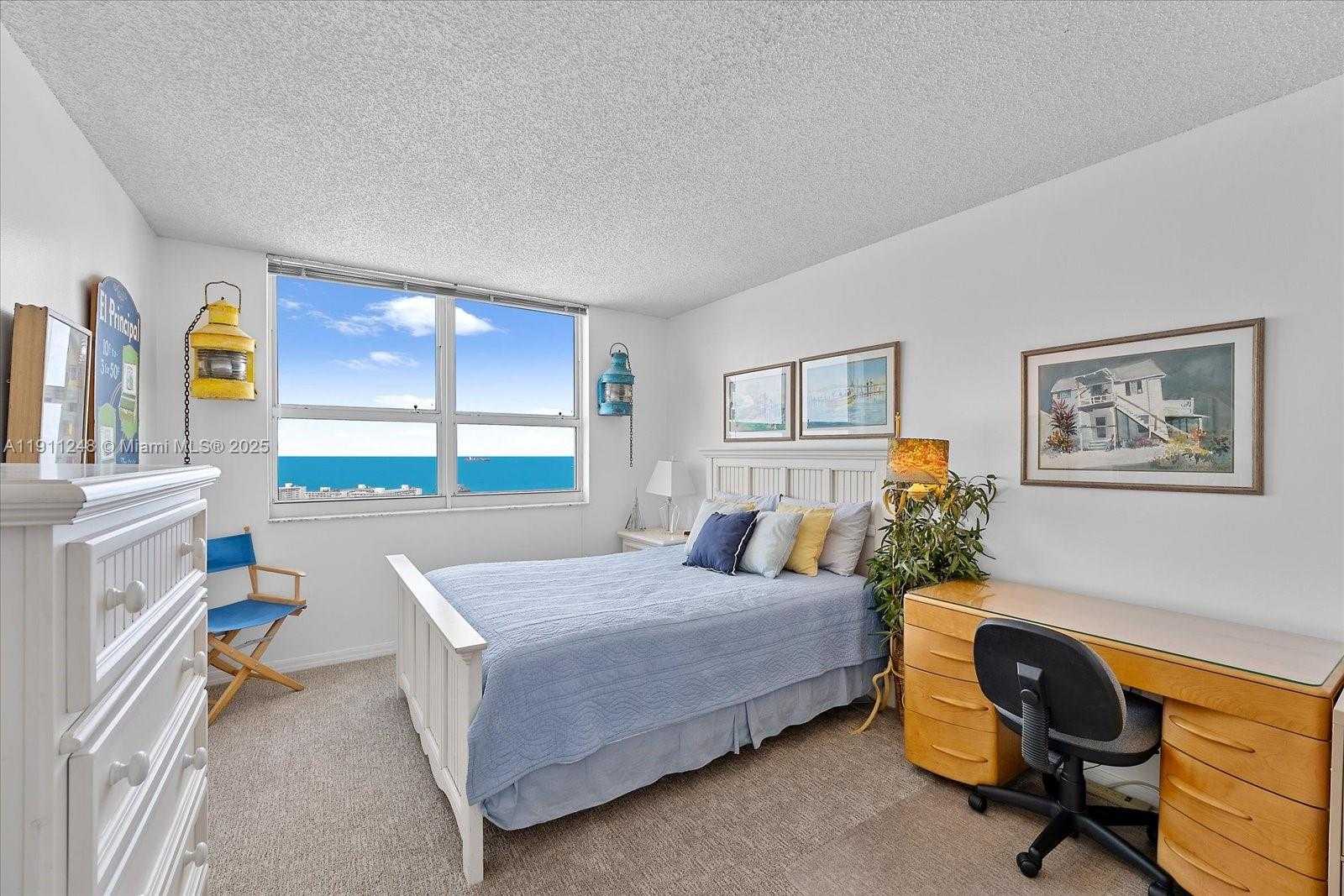 Small Image of 90 ALTON RD #2911, Miami Beach Number 13