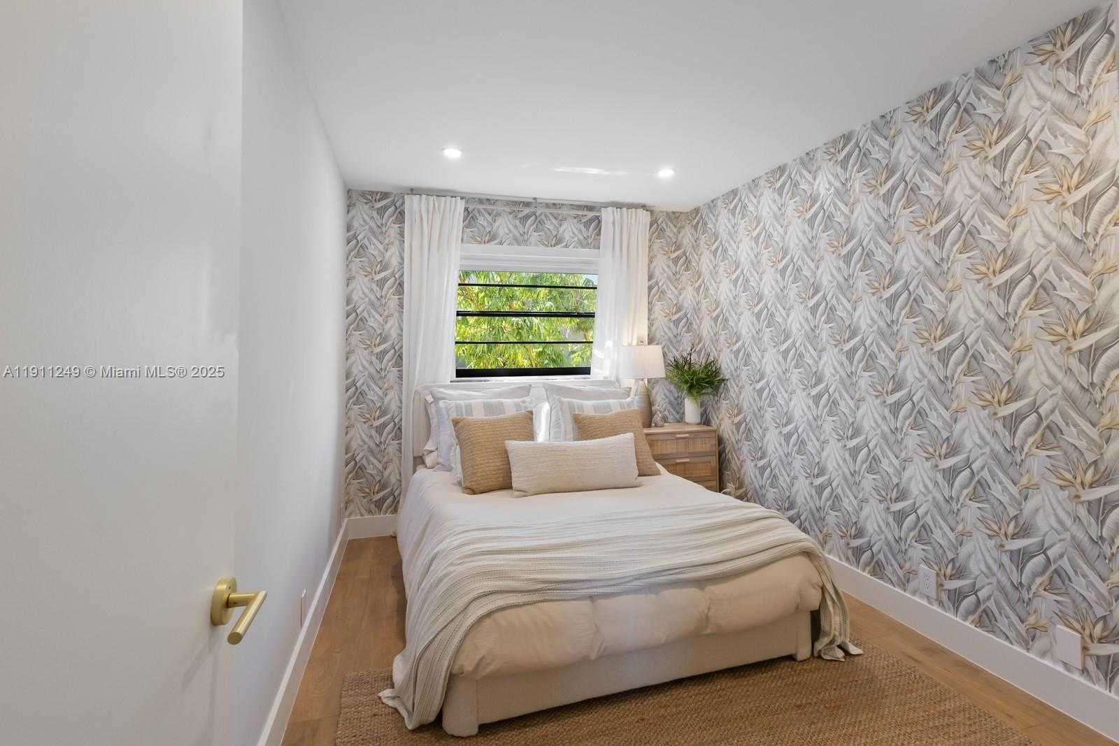 Small Image of 141 CRANDON BLVD #446, Key Biscayne Number 15