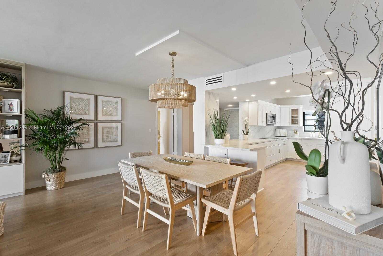 Small Image of 141 CRANDON BLVD #446, Key Biscayne Number 5