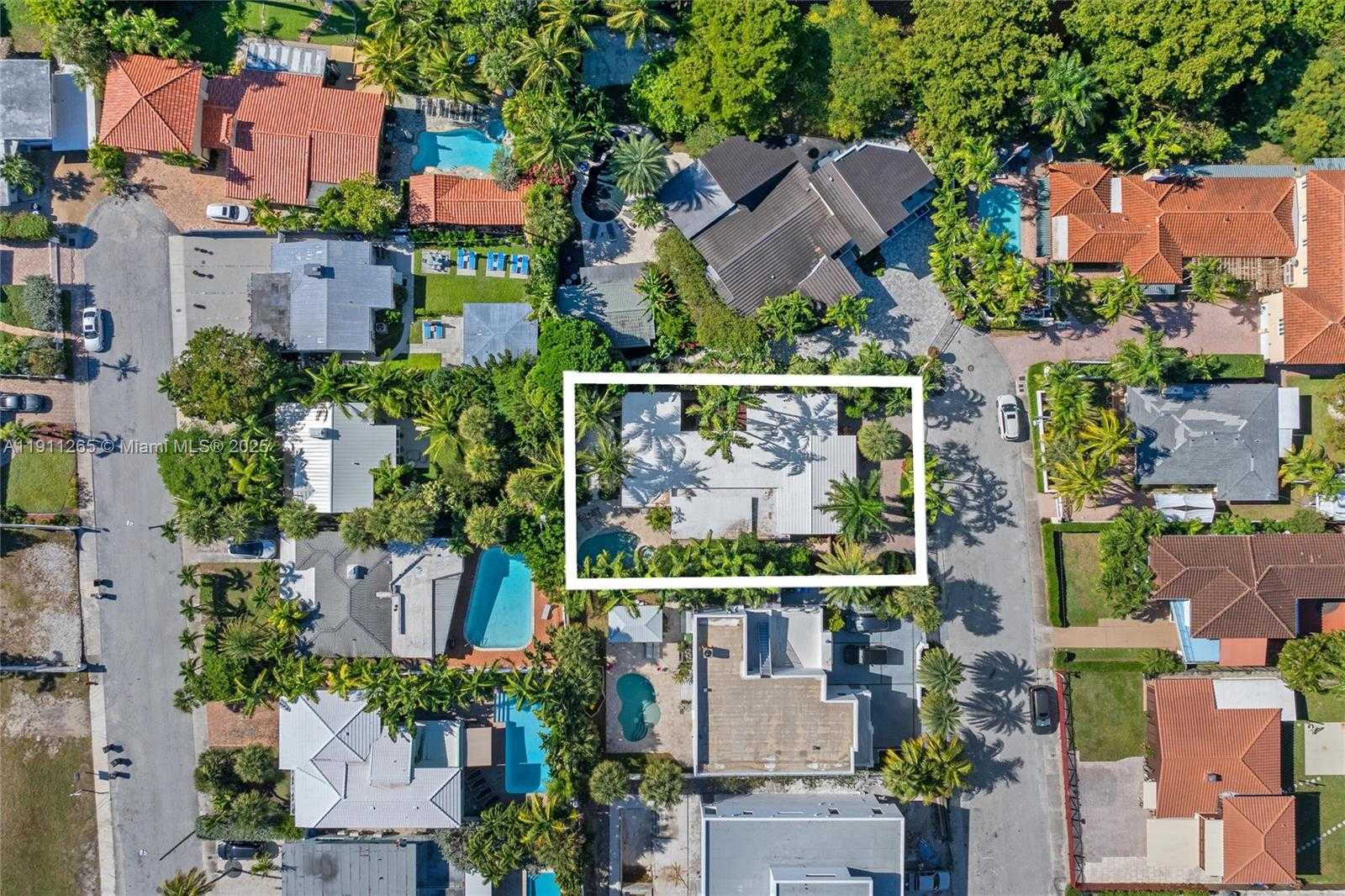 Small Image of 3308 NORTH EAST 16TH PLACE, Fort Lauderdale Number 31