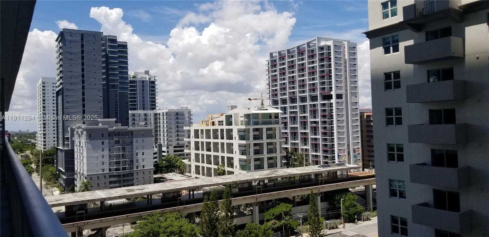 Small Image of 1111 SOUTH WEST 1 AV #1123-N, Miami Number 16