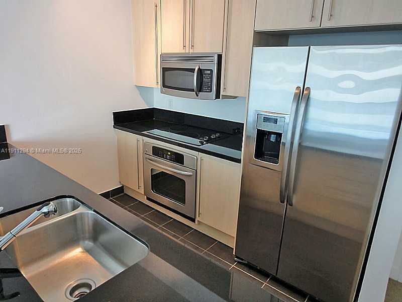 Small Image of 1111 SOUTH WEST 1 AV #1123-N, Miami Number 6