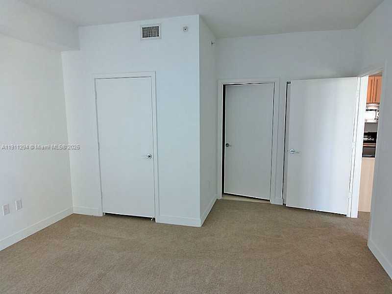 Small Image of 1111 SOUTH WEST 1 AV #1123-N, Miami Number 9