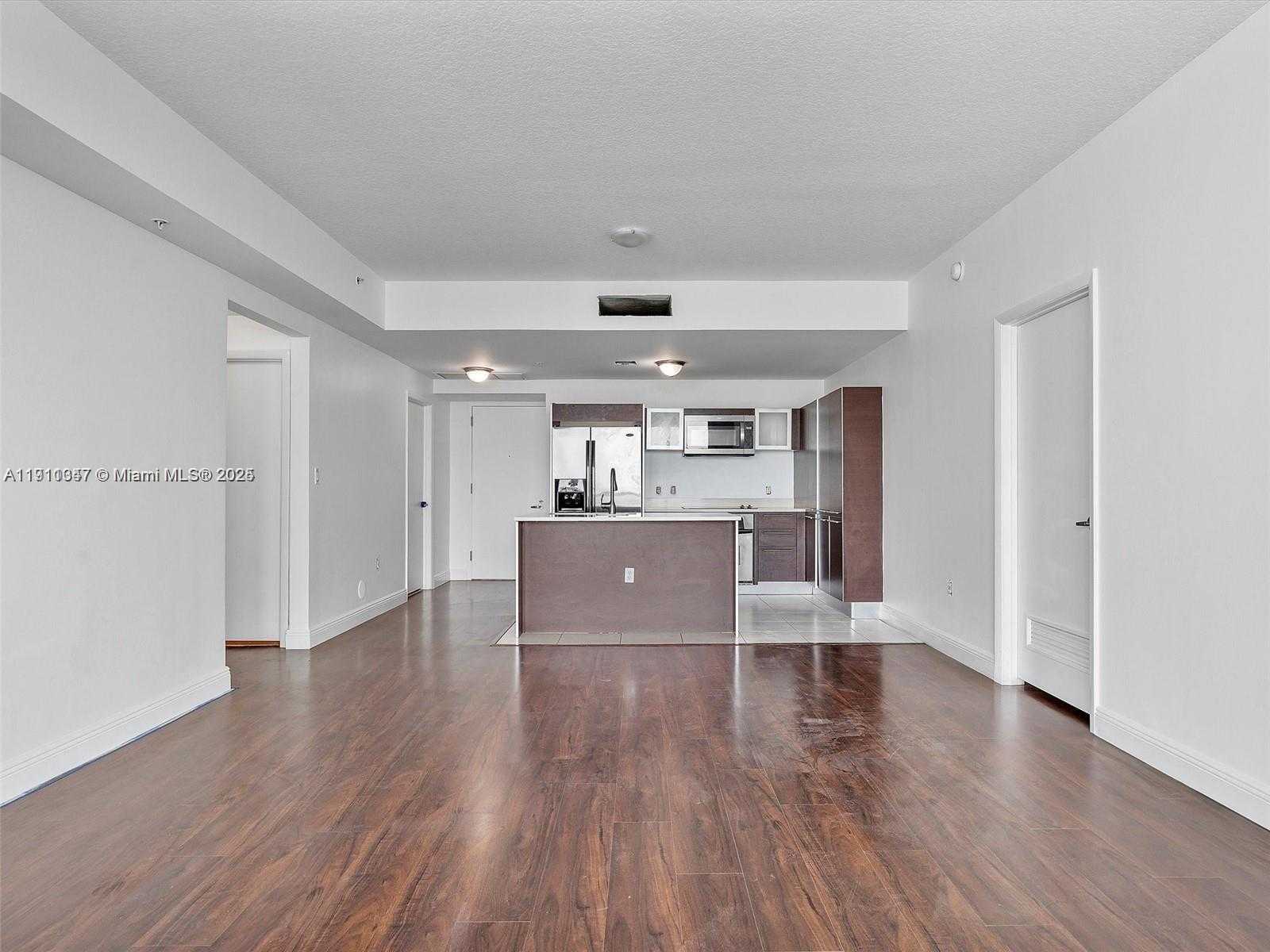 Imagen de Pequeño Objeto