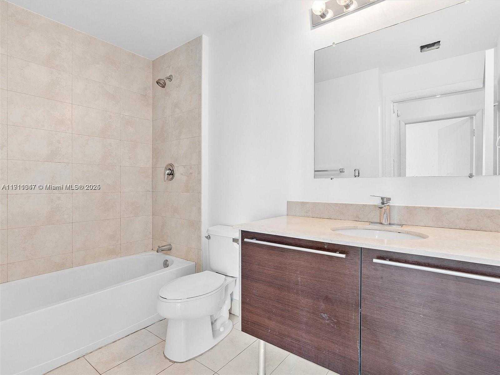 Imagen de Pequeño Objeto