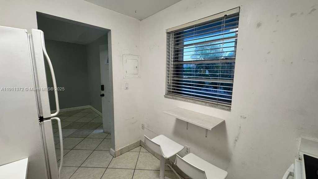 Small Image of 6195 WEST 18TH AVE #G324, Hialeah Number 6