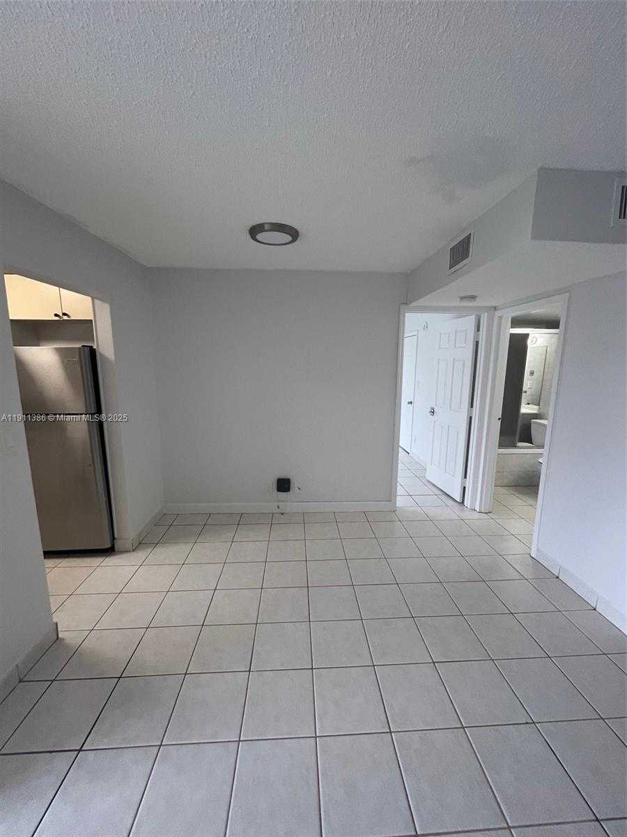 Imagen de Pequeño Objeto