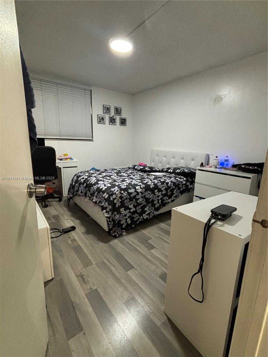 Small Image of 3561 SOUTH WEST 117TH AVE #7-305, Miami Number 16