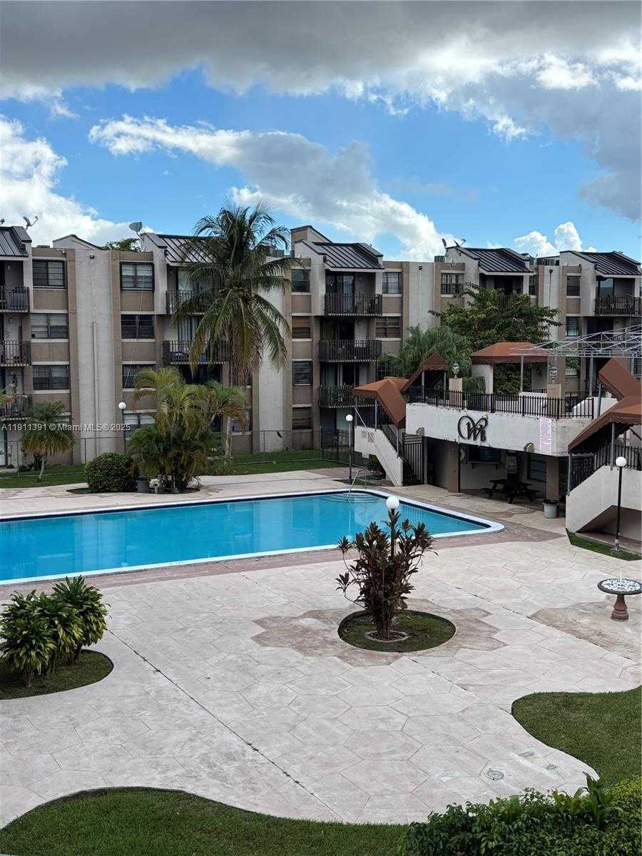 Small Image of 3561 SOUTH WEST 117TH AVE #7-305, Miami Number 24