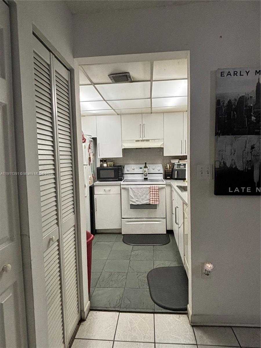 Small Image of 3561 SOUTH WEST 117TH AVE #7-305, Miami Number 7