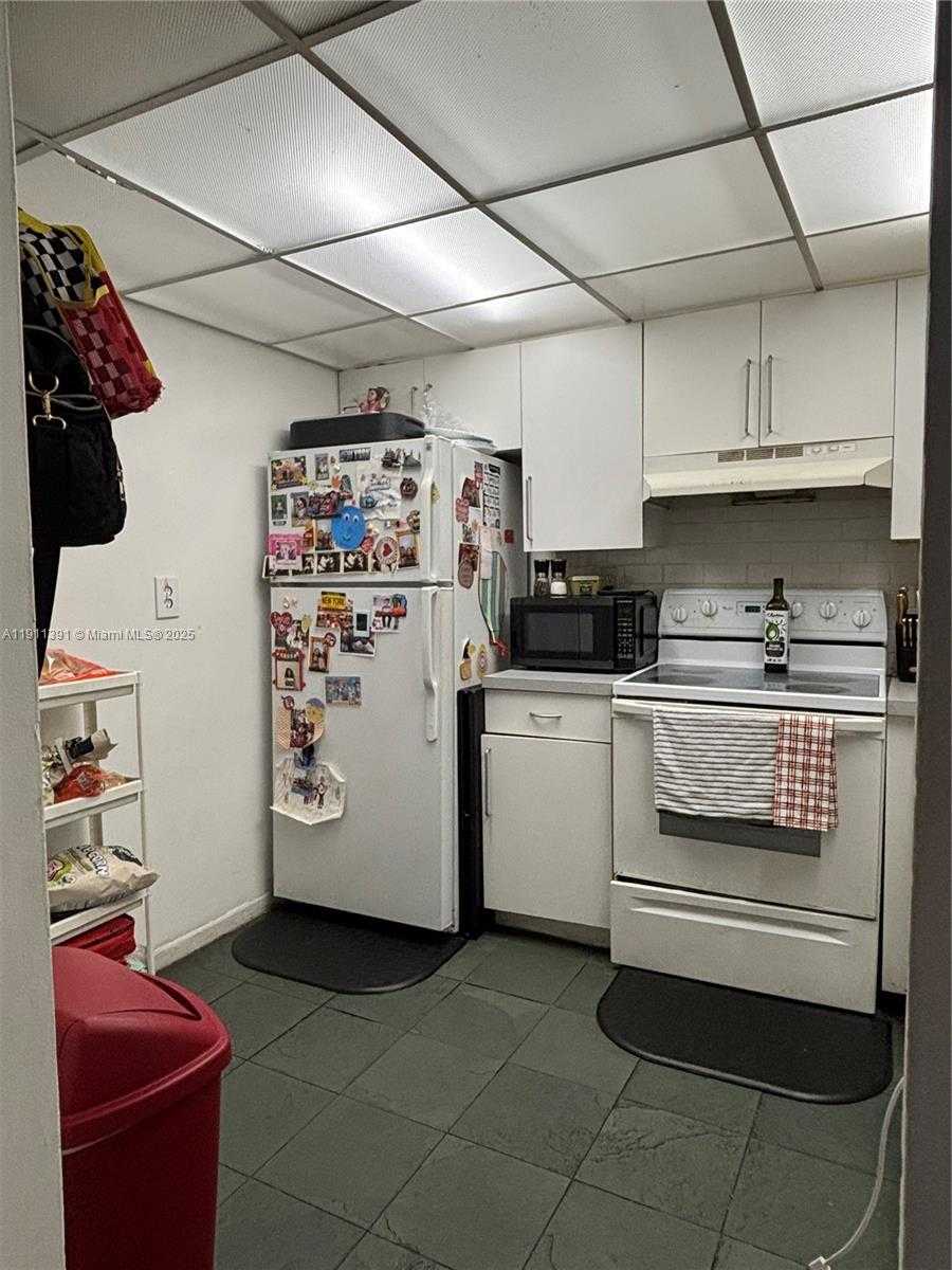 Small Image of 3561 SOUTH WEST 117TH AVE #7-305, Miami Number 8