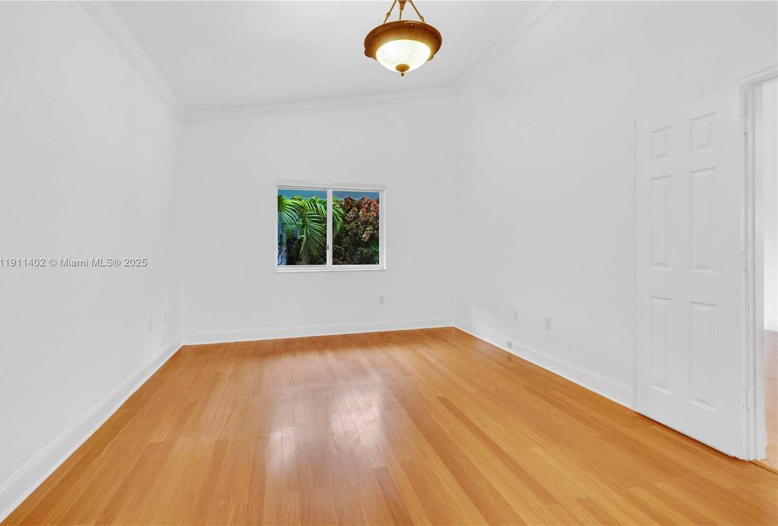 Small Image of 5334 NORTH WEST 111TH CT, Doral Number 15