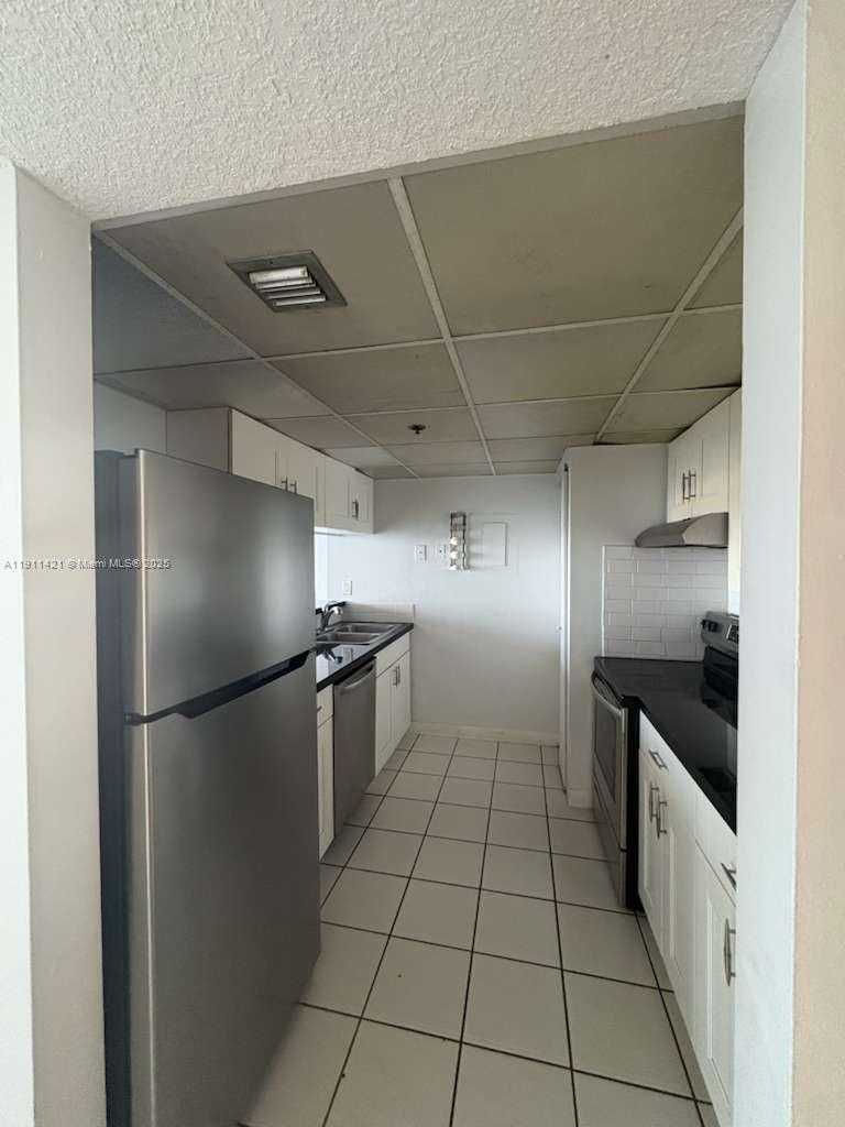 Small Image of 7601 EAST TREASURE DR #2317, North Bay Village Number 10