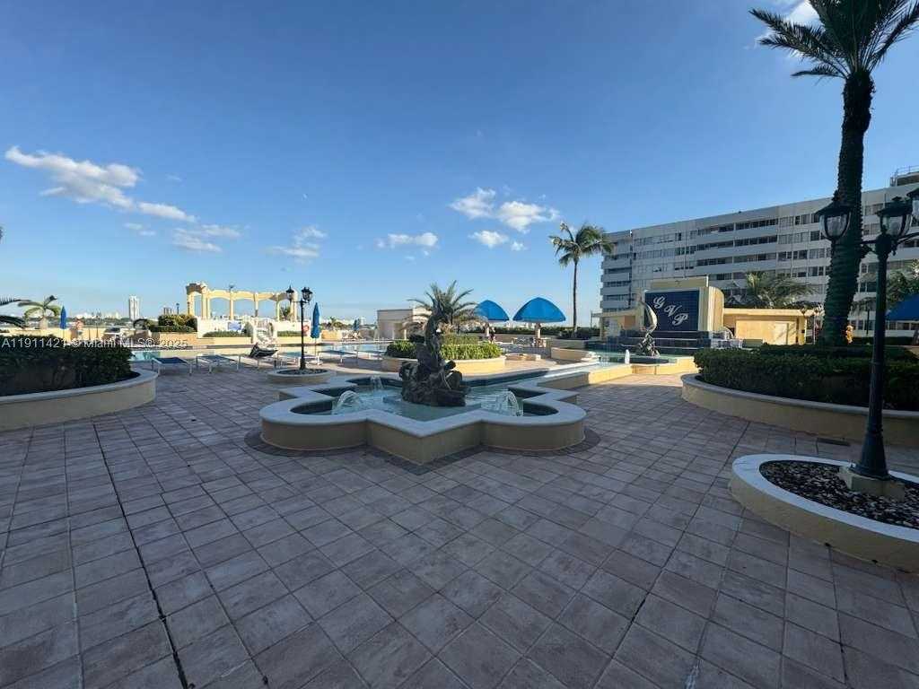 Small Image of 7601 EAST TREASURE DR #2317, North Bay Village Number 55