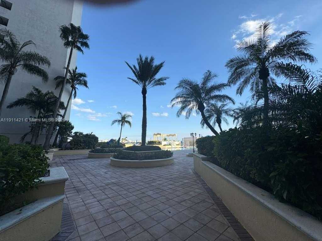 Small Image of 7601 EAST TREASURE DR #2317, North Bay Village Number 60