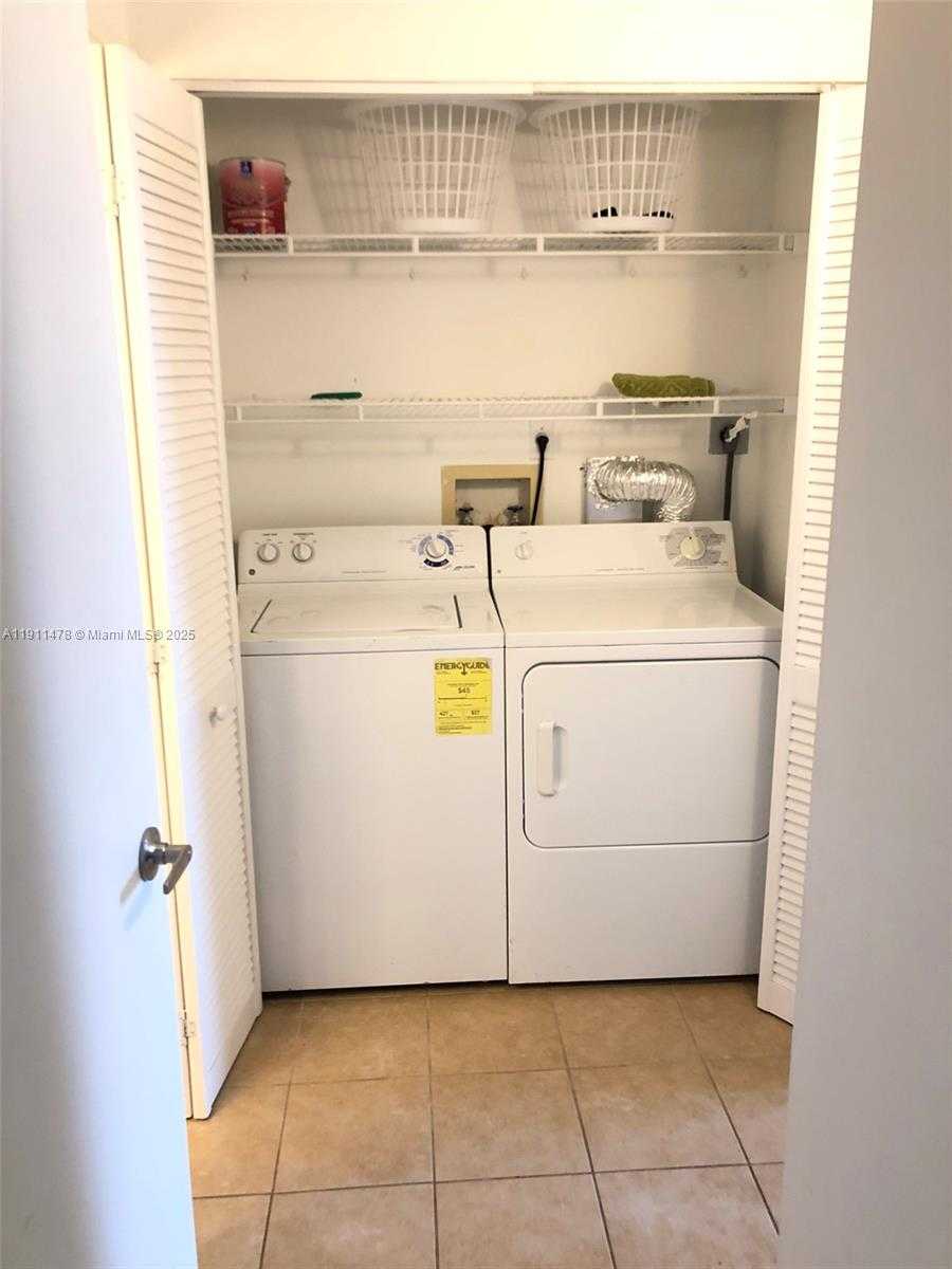 Small Image of 19655 EAST COUNTRY CLUB DR #6405, Aventura Number 17