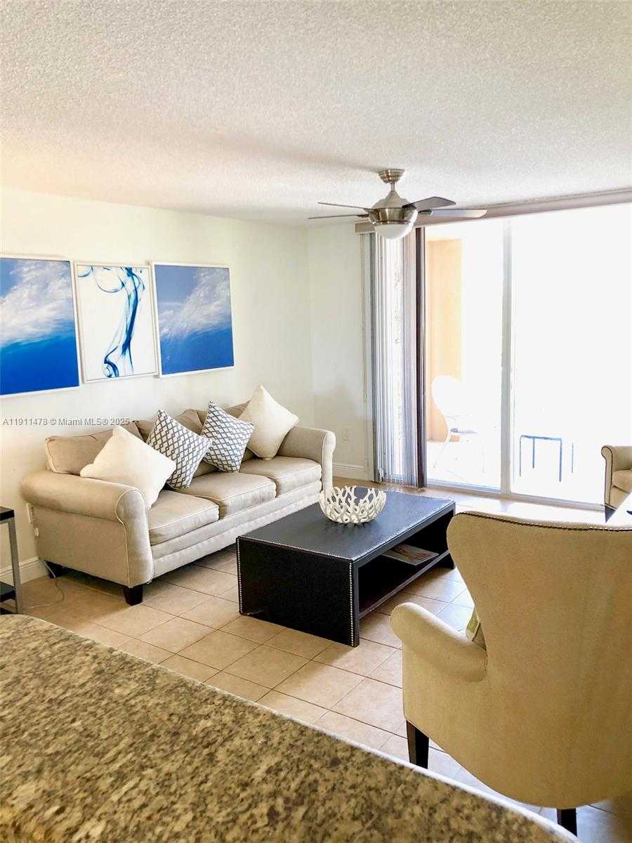 Small Image of 19655 EAST COUNTRY CLUB DR #6405, Aventura Number 3