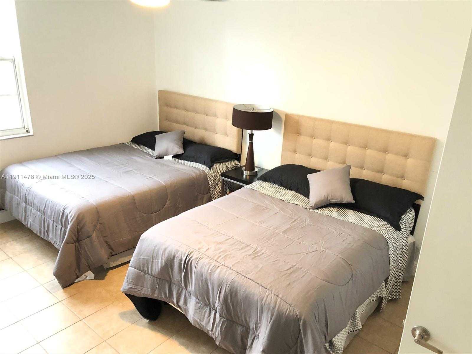 Small Image of 19655 EAST COUNTRY CLUB DR #6405, Aventura Number 30