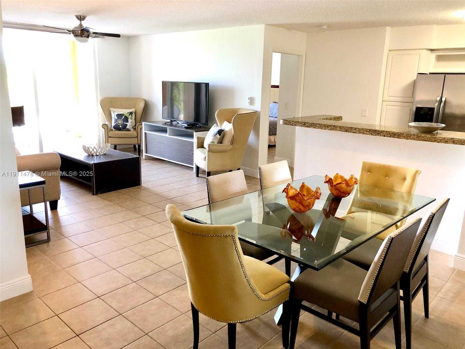 Small Image of 19655 EAST COUNTRY CLUB DR #6405, Aventura Number 4