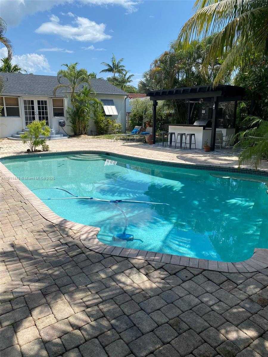 Small Image of 1516 FUNSTON ST, Hollywood Number 6