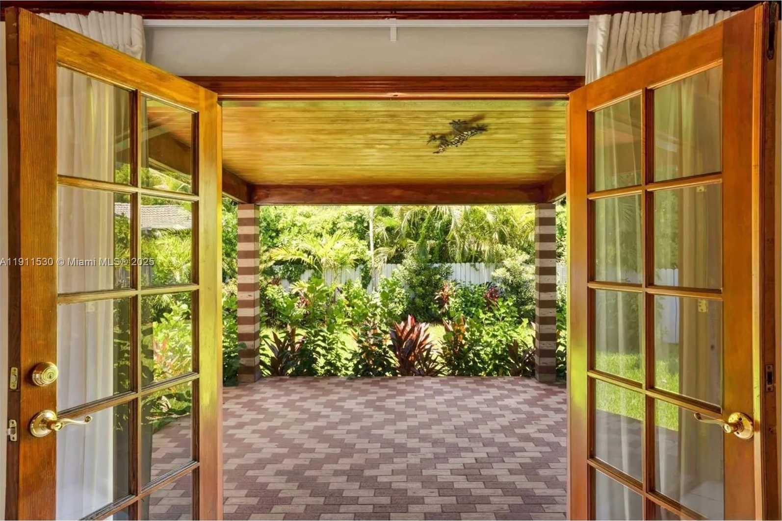 Small Image of 118 EAST 3RD CT, Miami Beach Number 12