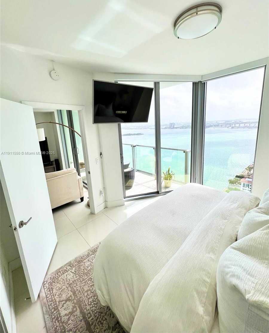 Small Image of 2900 NORTH EAST 7TH AVE #2708, Miami Number 13