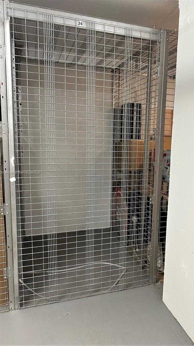 Small Image of 2900 NORTH EAST 7TH AVE #2708, Miami Number 18