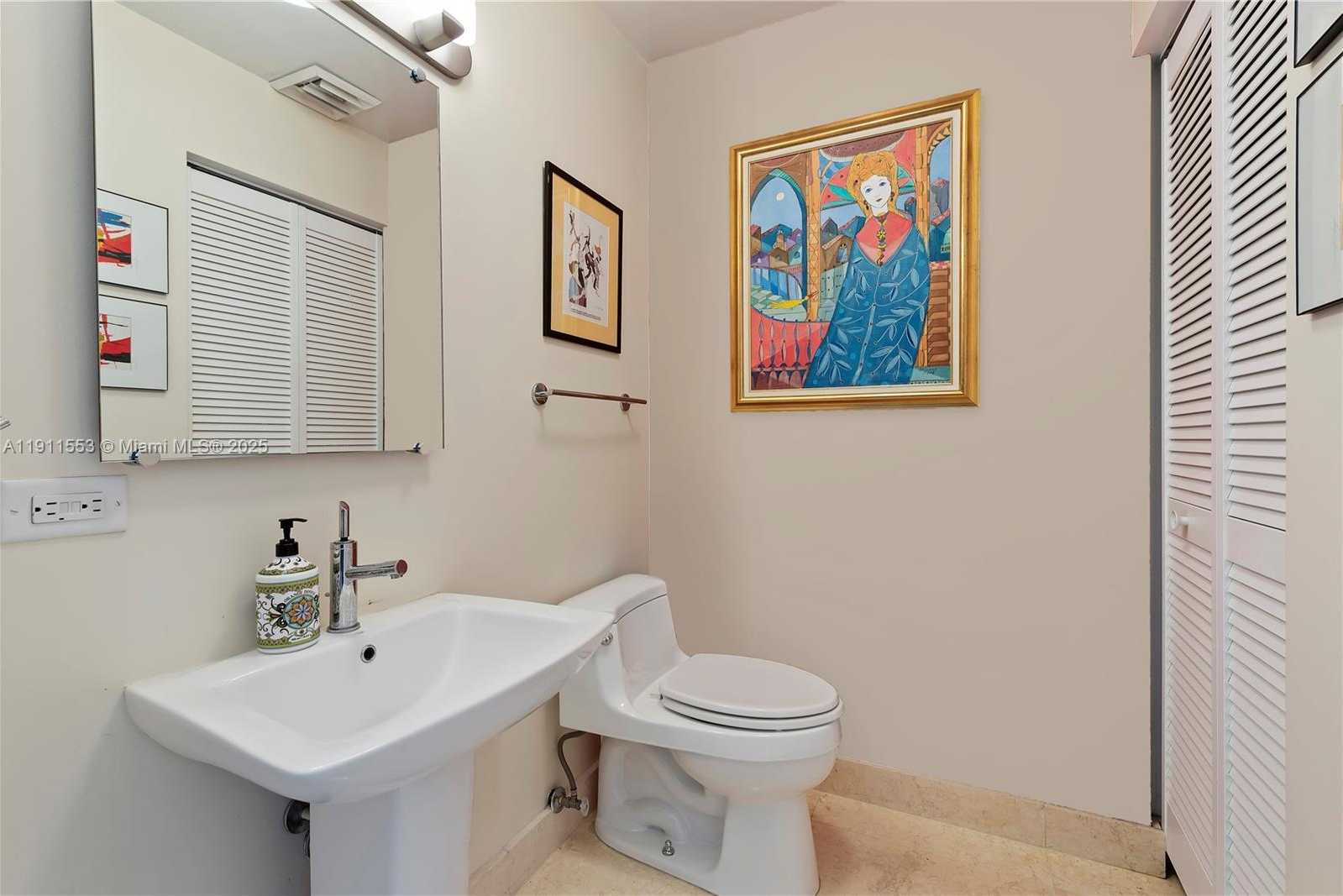 Small Image of 3470 EAST COAST AVE #H1809, Miami Number 14