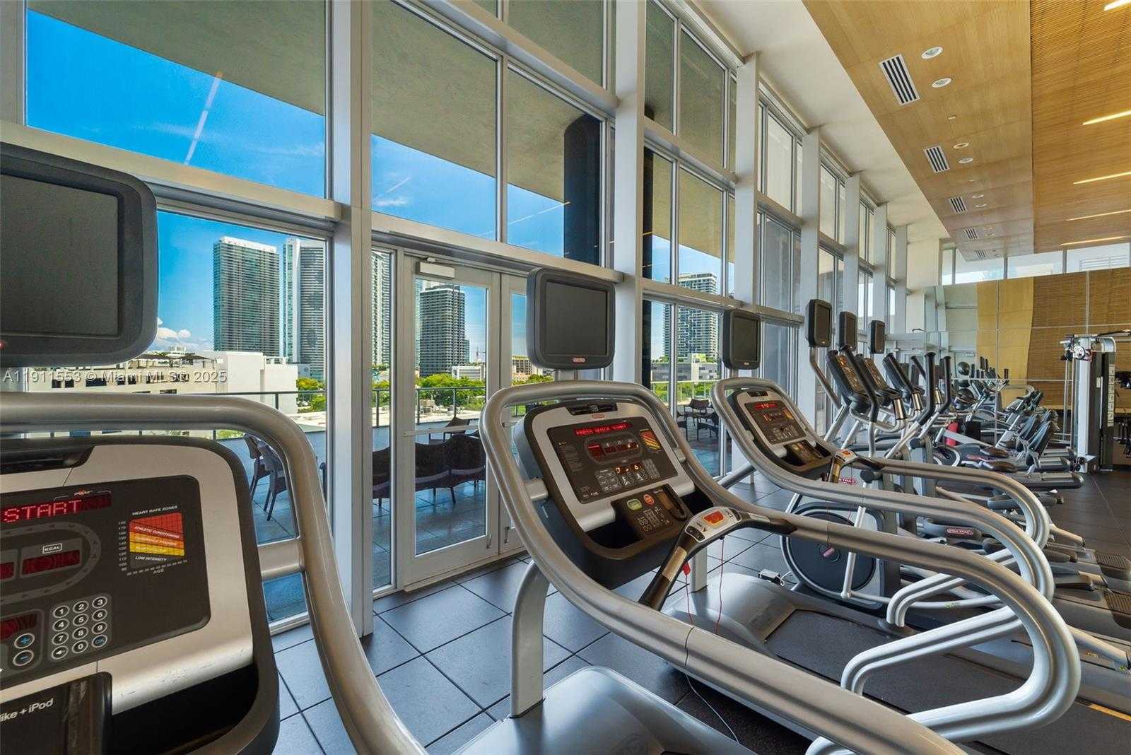 Small Image of 3470 EAST COAST AVE #H1809, Miami Number 23