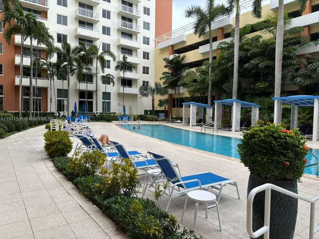 Small Image of 18800 NORTH EAST 29TH AVE #913, Aventura Number 11
