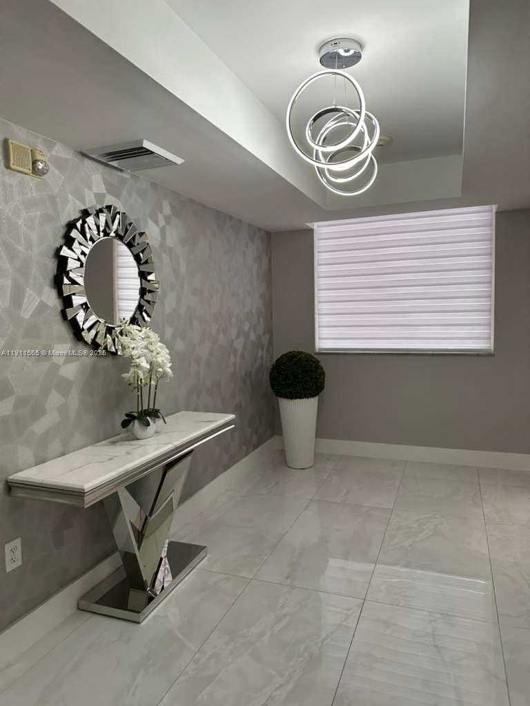Small Image of 18800 NORTH EAST 29TH AVE #913, Aventura Number 16