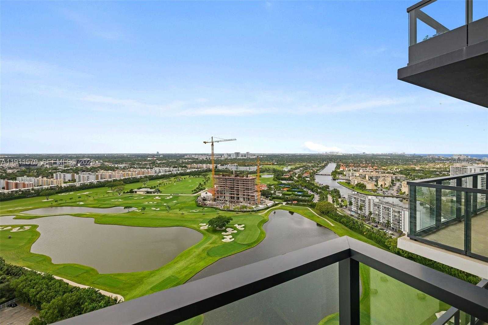 Small Image of 101 DIPLOMAT PKWY #2605, Hallandale Beach Number 17