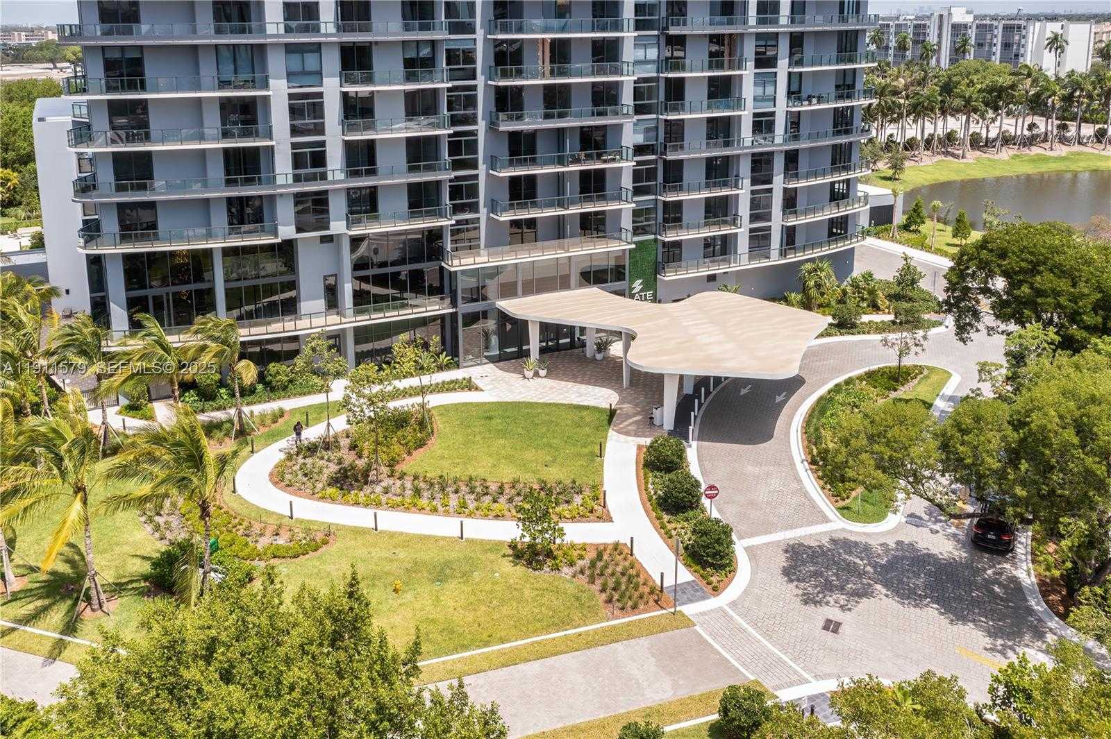 Small Image of 101 DIPLOMAT PKWY #2605, Hallandale Beach Number 24