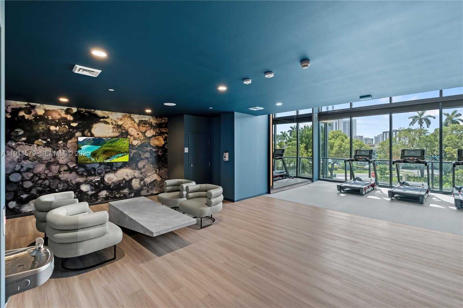 Small Image of 101 DIPLOMAT PKWY #2605, Hallandale Beach Number 31