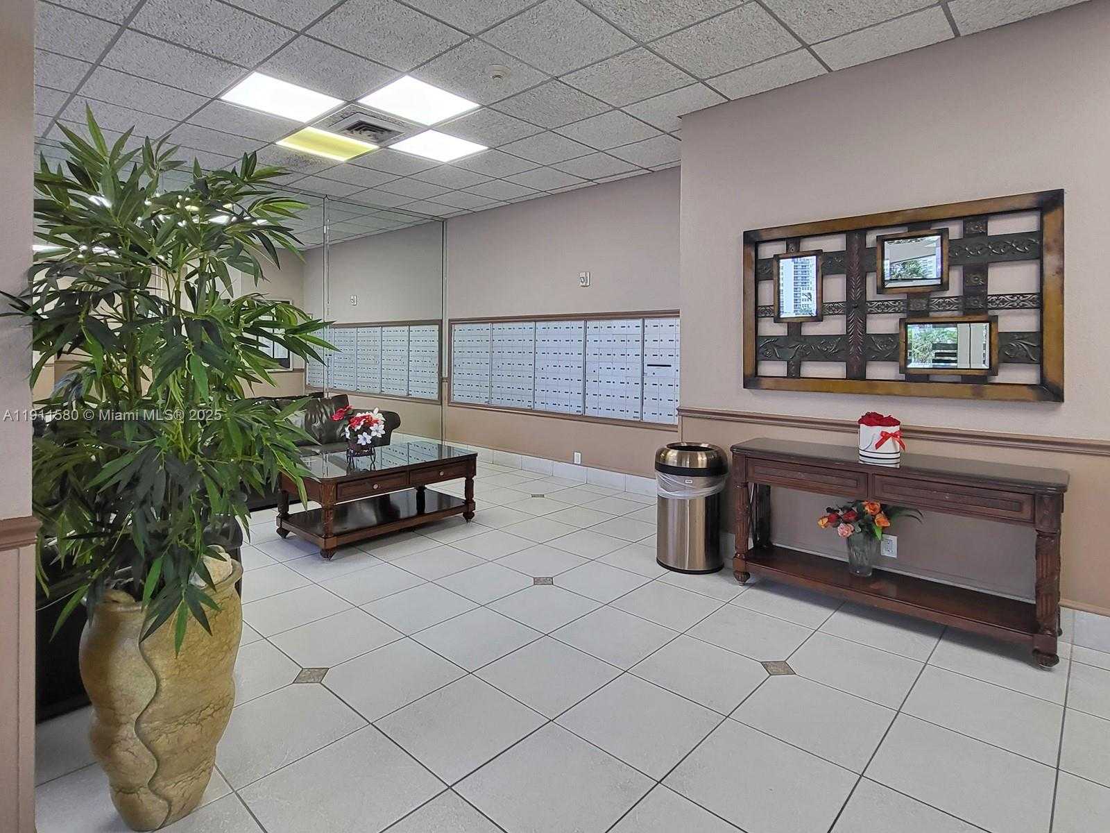 Small Image of 1825 SOUTH OCEAN DR #206, Hallandale Beach Number 21