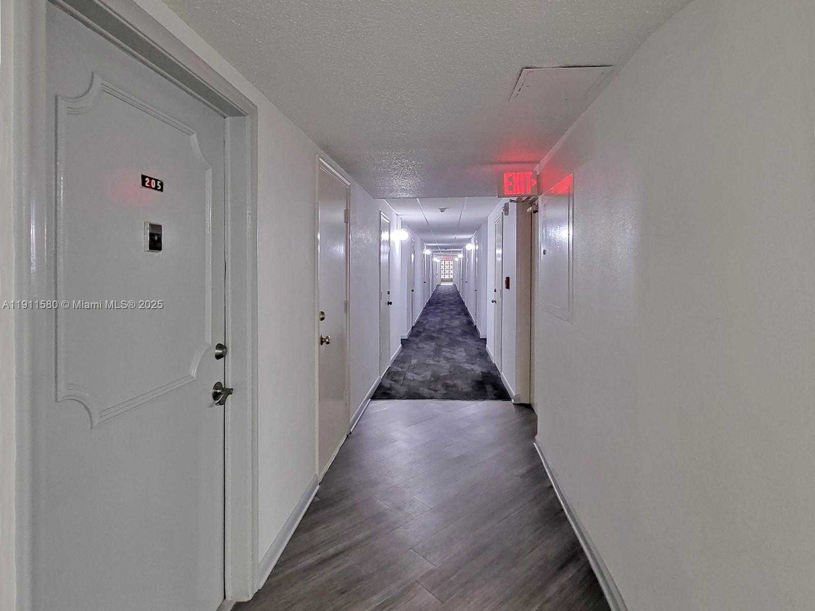 Small Image of 1825 SOUTH OCEAN DR #206, Hallandale Beach Number 24
