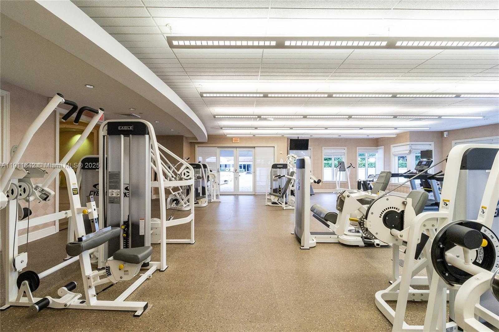 Small Image of 19900 EAST COUNTRY CLUB DR #PH18, Aventura Number 27