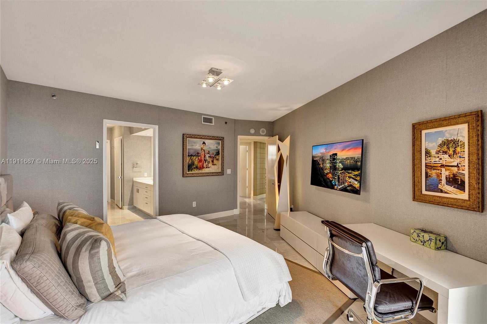 Small Image of 19111 COLLINS AVE #1602, Sunny Isles Beach Number 36