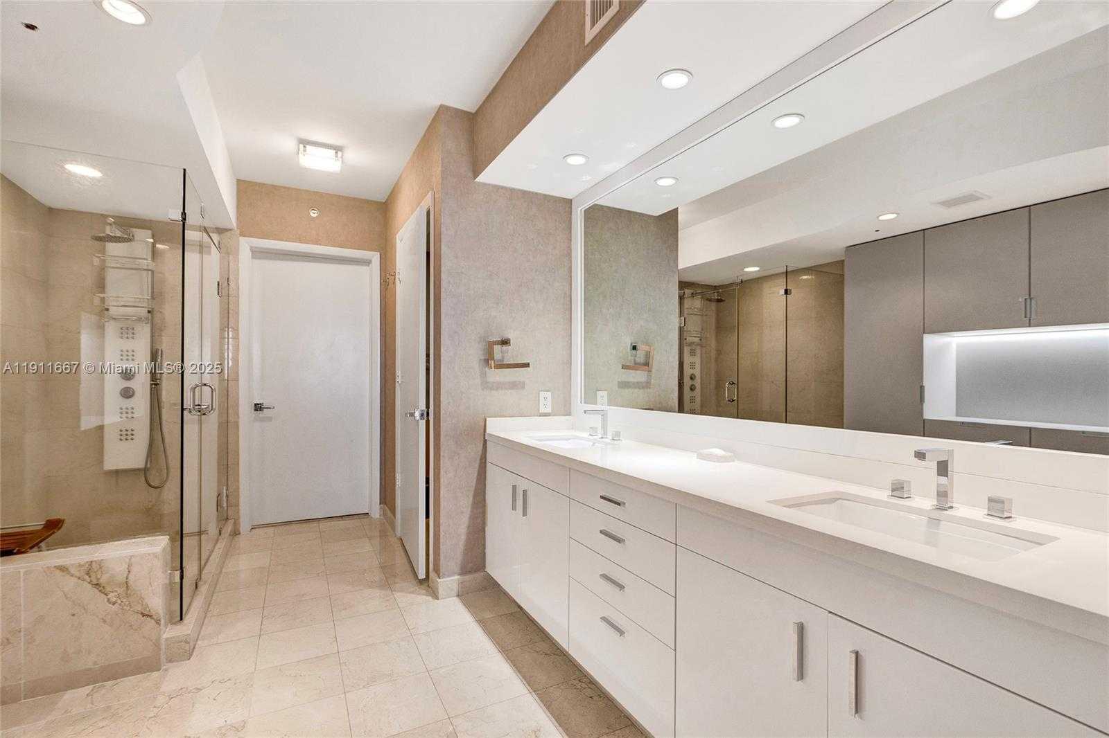 Small Image of 19111 COLLINS AVE #1602, Sunny Isles Beach Number 37